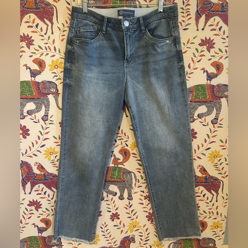 Democracy Jeans Women's 10 Blue "Ab"solution Distressed Denim Elastic Waist